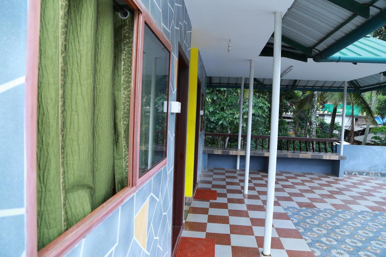 Dean Dale Cottages Thekkady Esterno foto