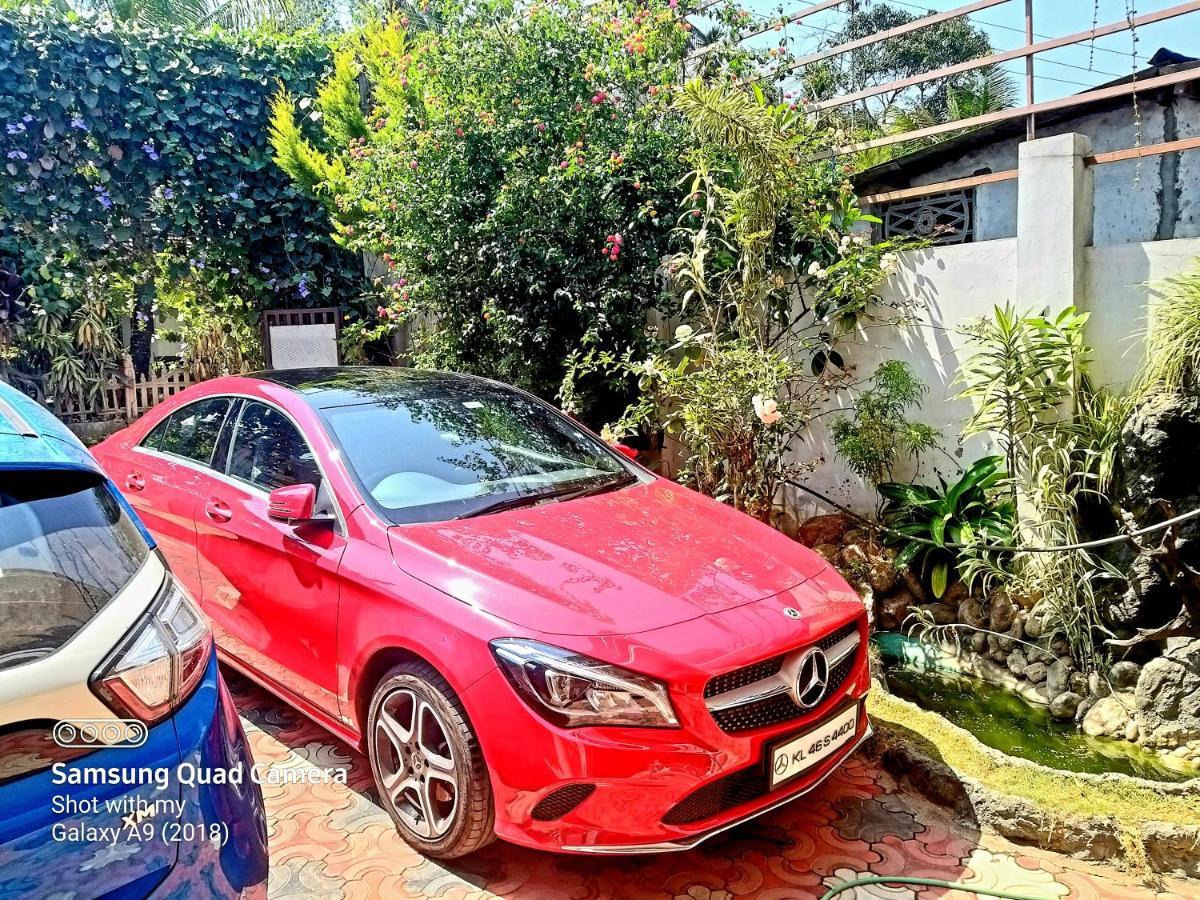 Dean Dale Cottages Thekkady Esterno foto