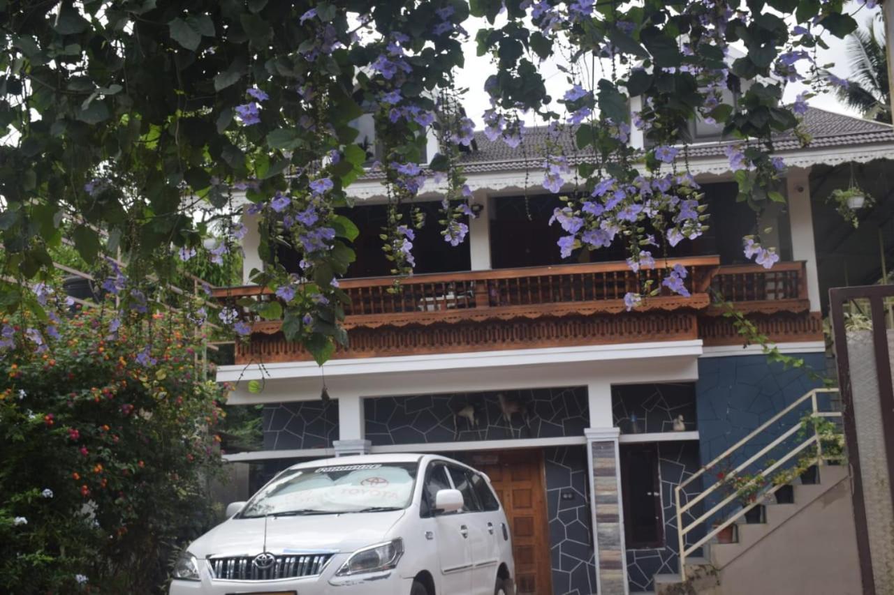 Dean Dale Cottages Thekkady Esterno foto