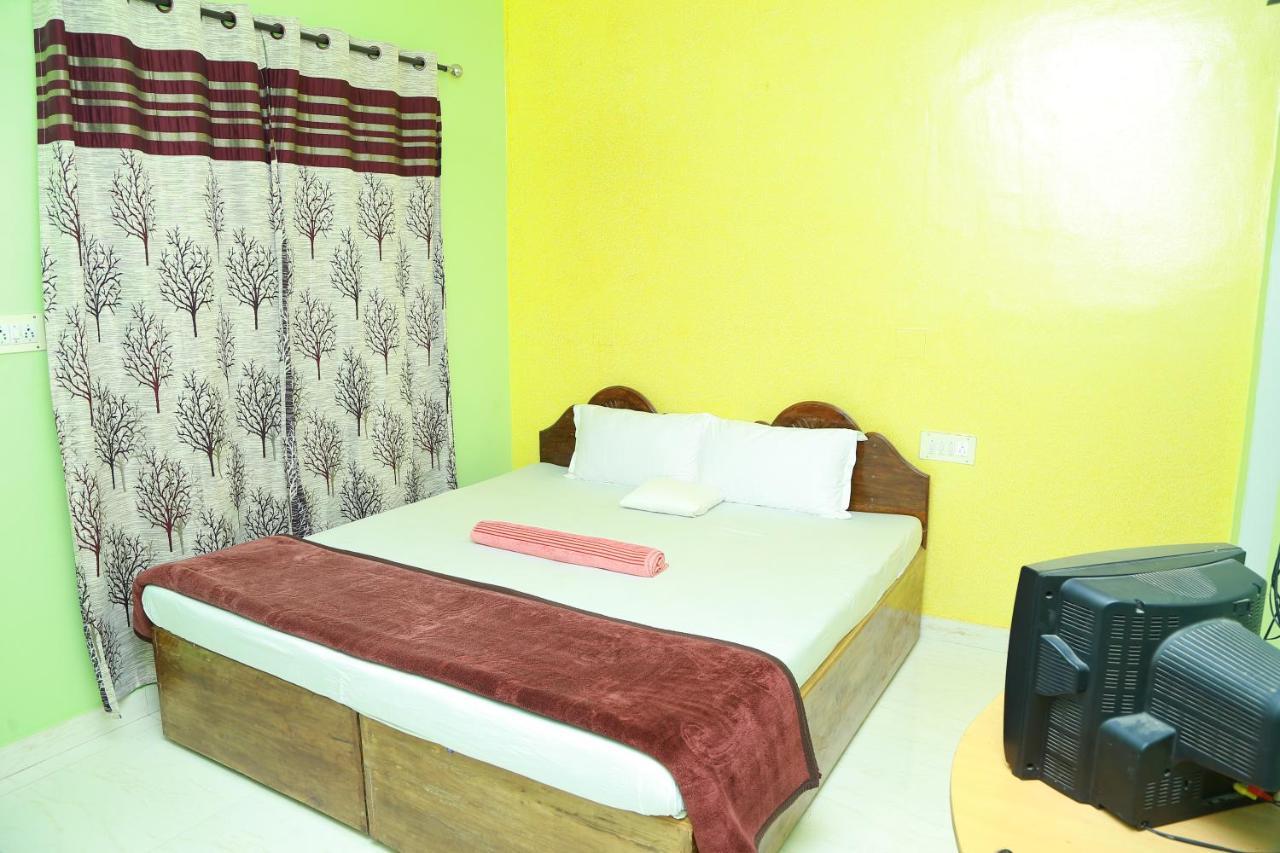 Dean Dale Cottages Thekkady Esterno foto
