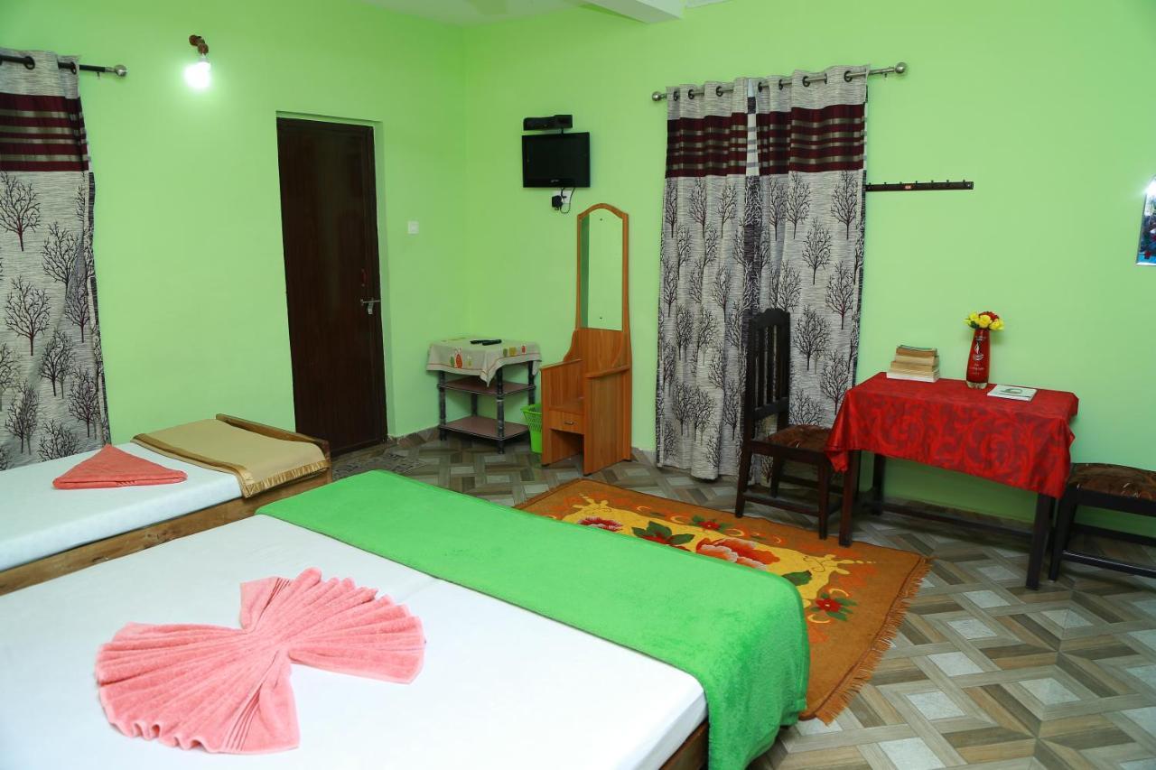 Dean Dale Cottages Thekkady Esterno foto