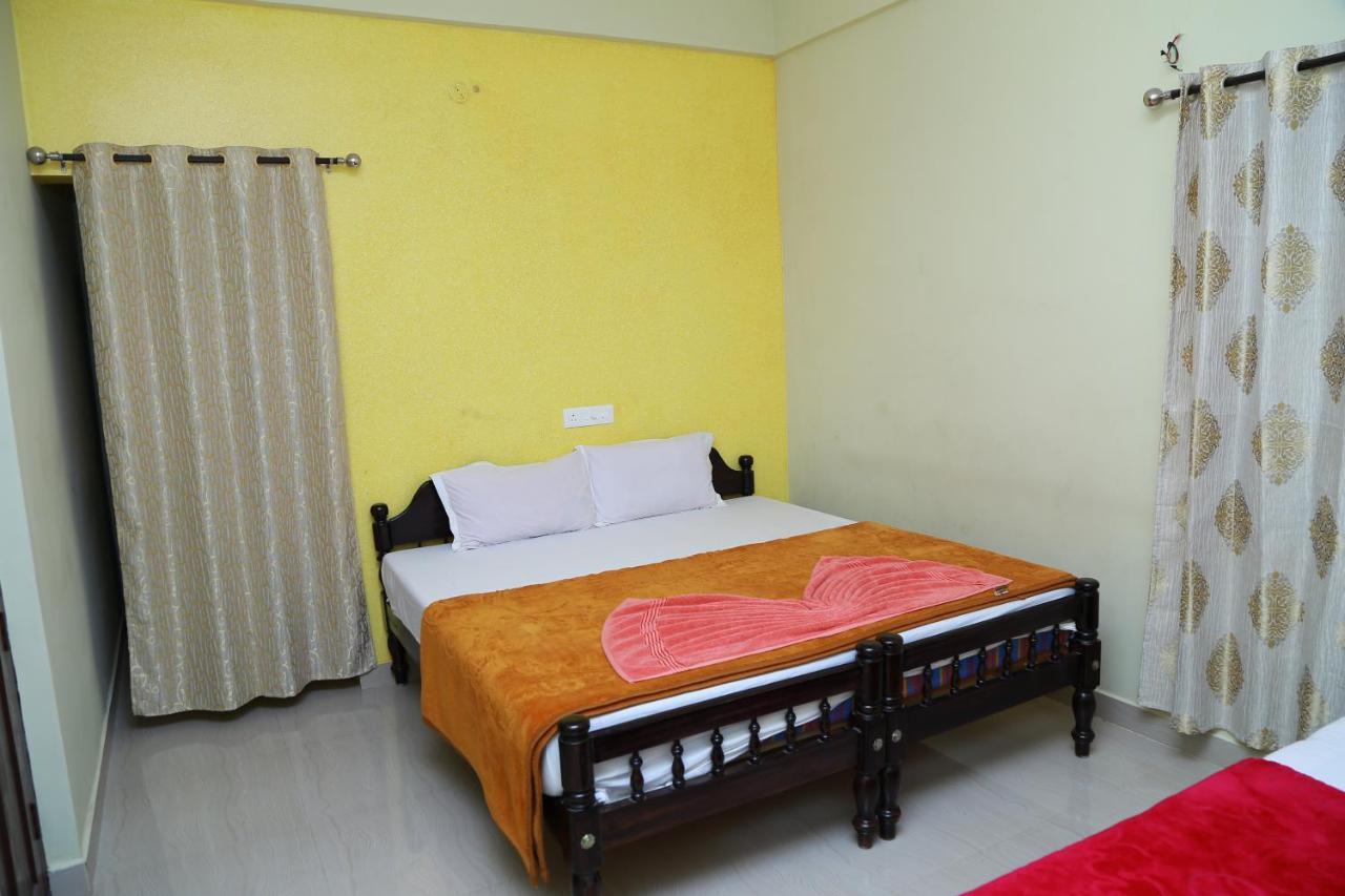 Dean Dale Cottages Thekkady Esterno foto